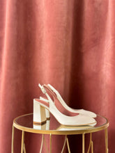 Carica l'immagine nel visualizzatore di Gallery, 002389.1001_2.jpg
