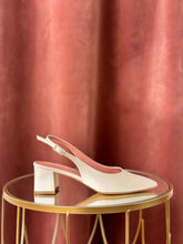 Carica l'immagine nel visualizzatore di Gallery, 003284.1001_1.jpg
