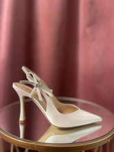 Carica l'immagine nel visualizzatore di Gallery, 005334.1001_1.jpg
