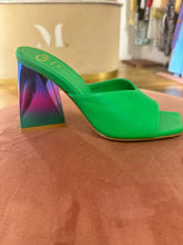 Carica l'immagine nel visualizzatore di Gallery, 002951.201_1.jpg
