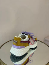 Carica l'immagine nel visualizzatore di Gallery, 005015.5656_3.jpg
