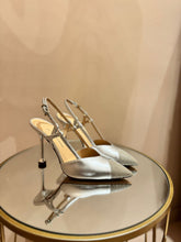 Carica l'immagine nel visualizzatore di Gallery, 004451.213_2.jpg
