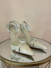 Carica l'immagine nel visualizzatore di Gallery, 004439.294_3.jpg
